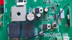 电路板继电器